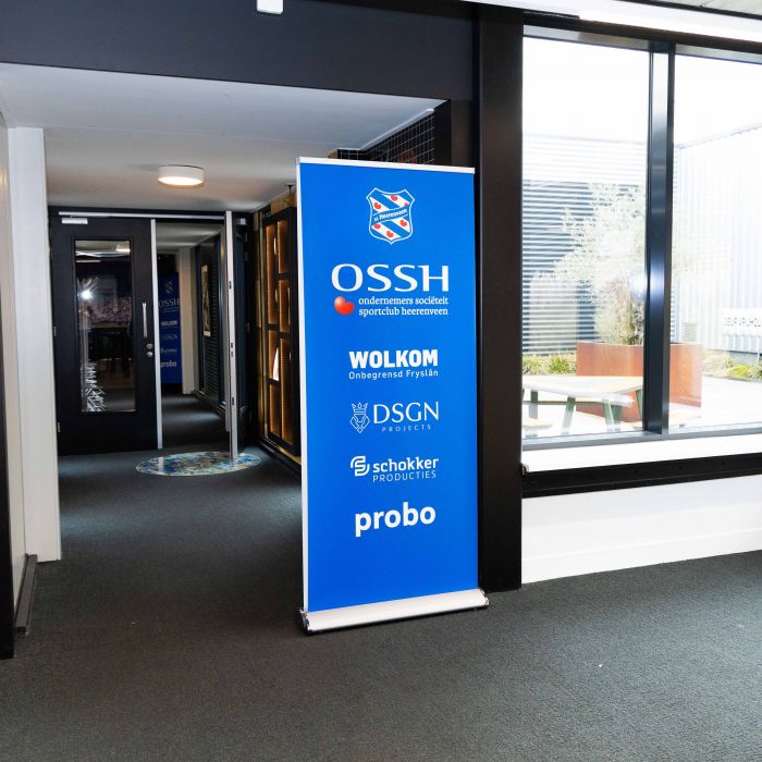 Doppelseitiges Roll-Up Banner